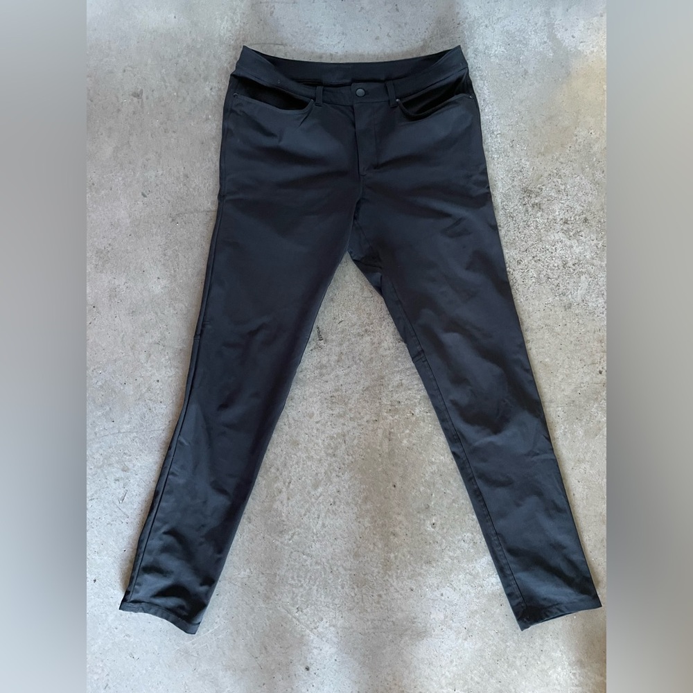 Lululemon ABC 34x34 Skinny Fit Chinos